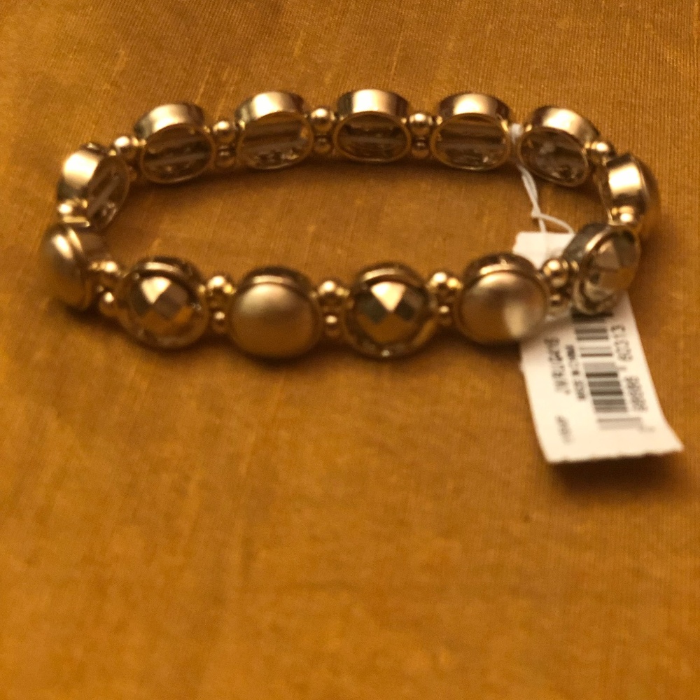 Liz Claiborne stretchy bracelet